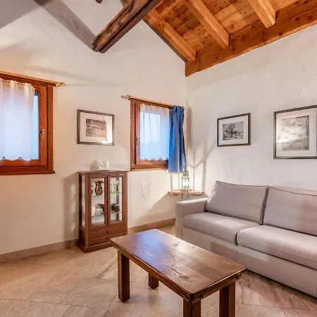 Apartment Les Cors-2 By Interhome