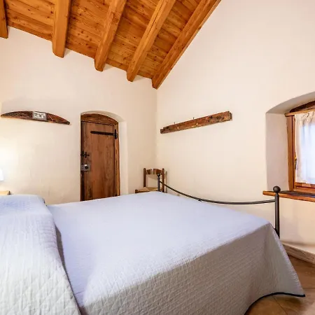 Les Cors-2 By Interhome